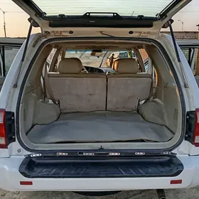 Nissan Pathfinder 2001