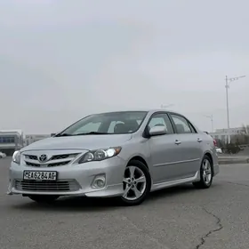 Toyota Corolla 2011