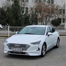 Hyundai Sonata 2021