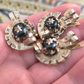 Brilÿant komplekt gadymky