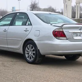 Toyota Camry 2005