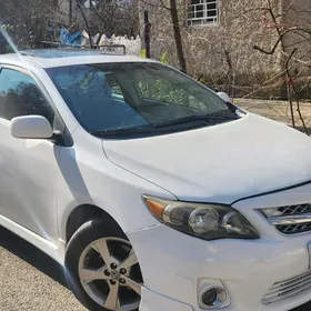Toyota Corolla 2012