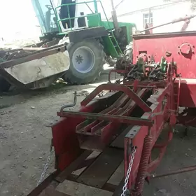 MTZ 80 2003