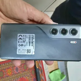 camon 40 pro