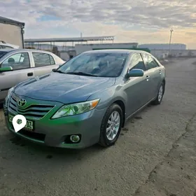 Toyota Camry 2011