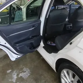 Toyota Camry Hybrid 2022