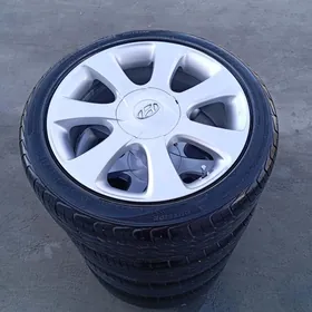 Hyundai Dysga pakryşga 17