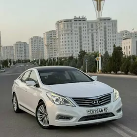 Hyundai Grandeur 2012