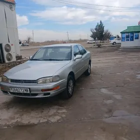 Toyota Camry 1992