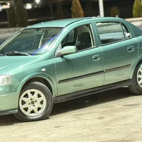 Opel Astra 2003