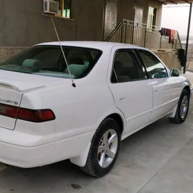 Toyota Camry 1998