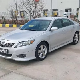 Toyota Camry 2010