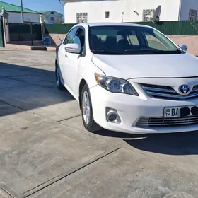 Toyota Corolla 2013