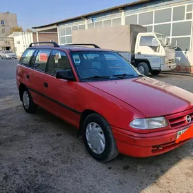 Opel Astra 1992
