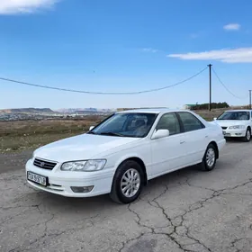 Toyota Camry 2000