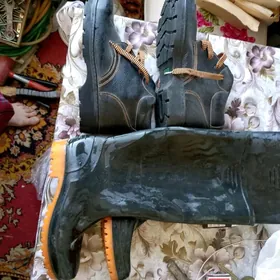 ботинки сапоги новые