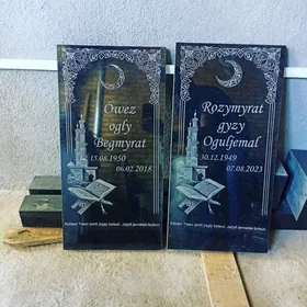 Gonamçylyk ýadygärlik daşlar