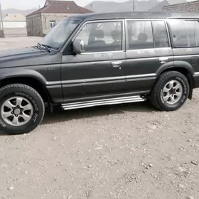 Mitsubishi Pajero 1996
