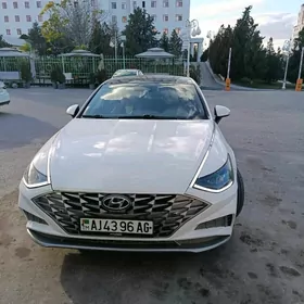 Hyundai Sonata 2022