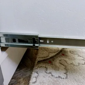 Мебельный застешка роликовый