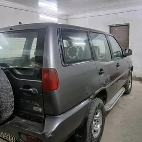 Nissan Terrano 1999