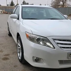 Toyota Camry 2011