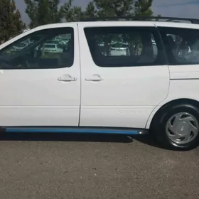 Toyota Sienna 1998