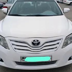 Toyota Camry 2010