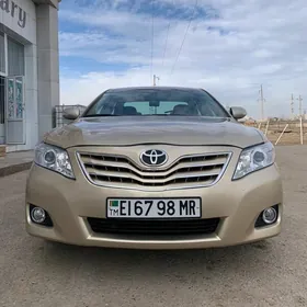 Toyota Camry 2010