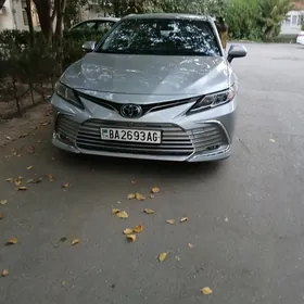 Toyota Camry 2018