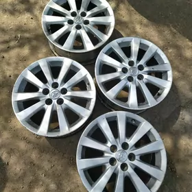 corolla morda diska 16 lyk