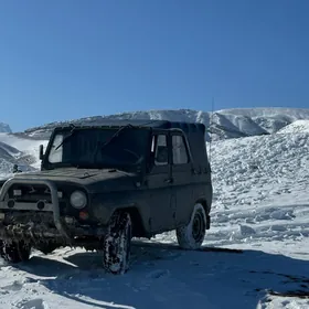 UAZ 469 2006