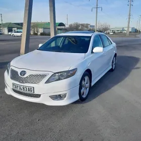 Toyota Camry 2010