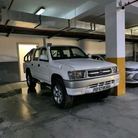 Toyota Hilux 1997