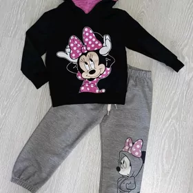 Спорт костюмы