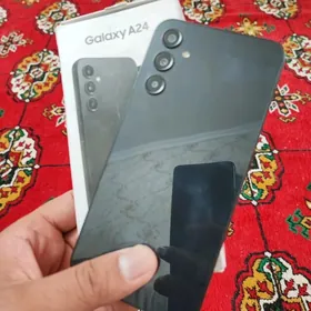 Samsung Galaxy A 24. 8/128