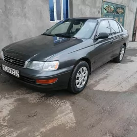 Toyota Corona 1996