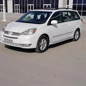 Toyota Sienna 2005