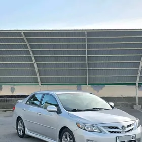 Toyota Corolla 2011