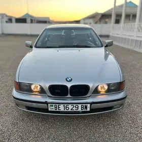 BMW E39 1999