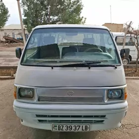 Toyota Hiace 1998