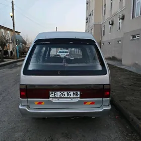 Toyota Town Ace 1989