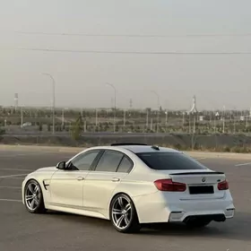BMW F30 2013