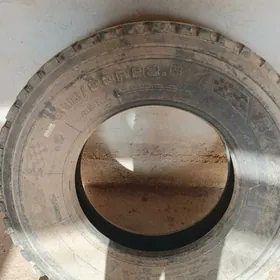 Teker  315  80 R 22,5