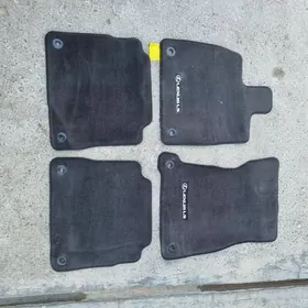 Lexus LS 2020 kowrik