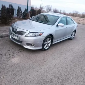 Toyota Camry 2011