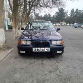 BMW 320 1992
