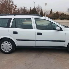 Opel Astra 2003