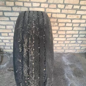 Текер прицеп