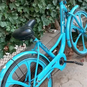 Великмощныйза5️⃣0️⃣0️⃣